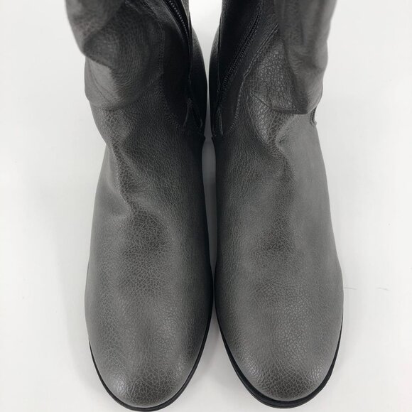 Bucco Gray Leather Heeled Boots | Versatile All-Season Wear - Picture 3 of 7